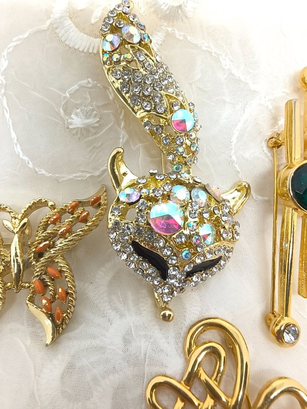 Vintage Gold-Tone Brooch Collection With Butterfly Pearl Drop Aurora Borealis & - Picture 7 of 14